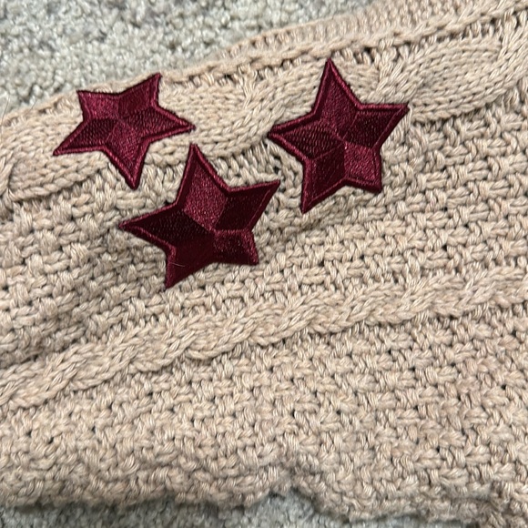 **RARE** Authentic Taylor Swift 2020 Holiday Folklore Cardigan - Picture 9 of 9